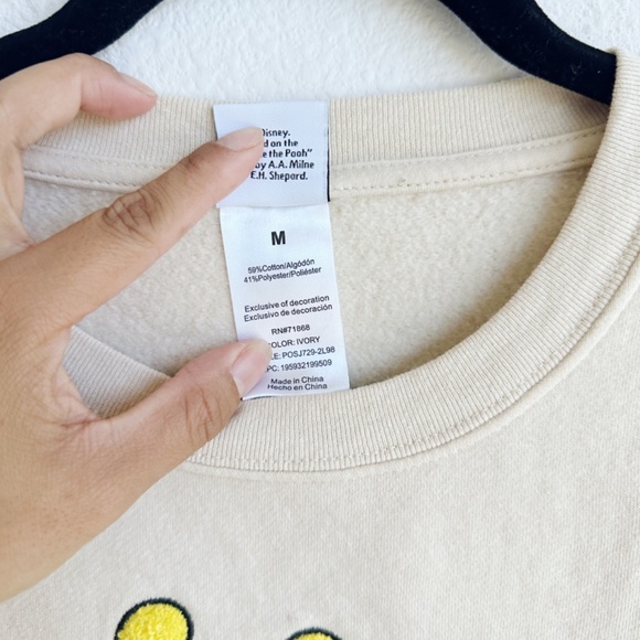 Winnie the Pooh Sweatshirt - Picture 3 of 4